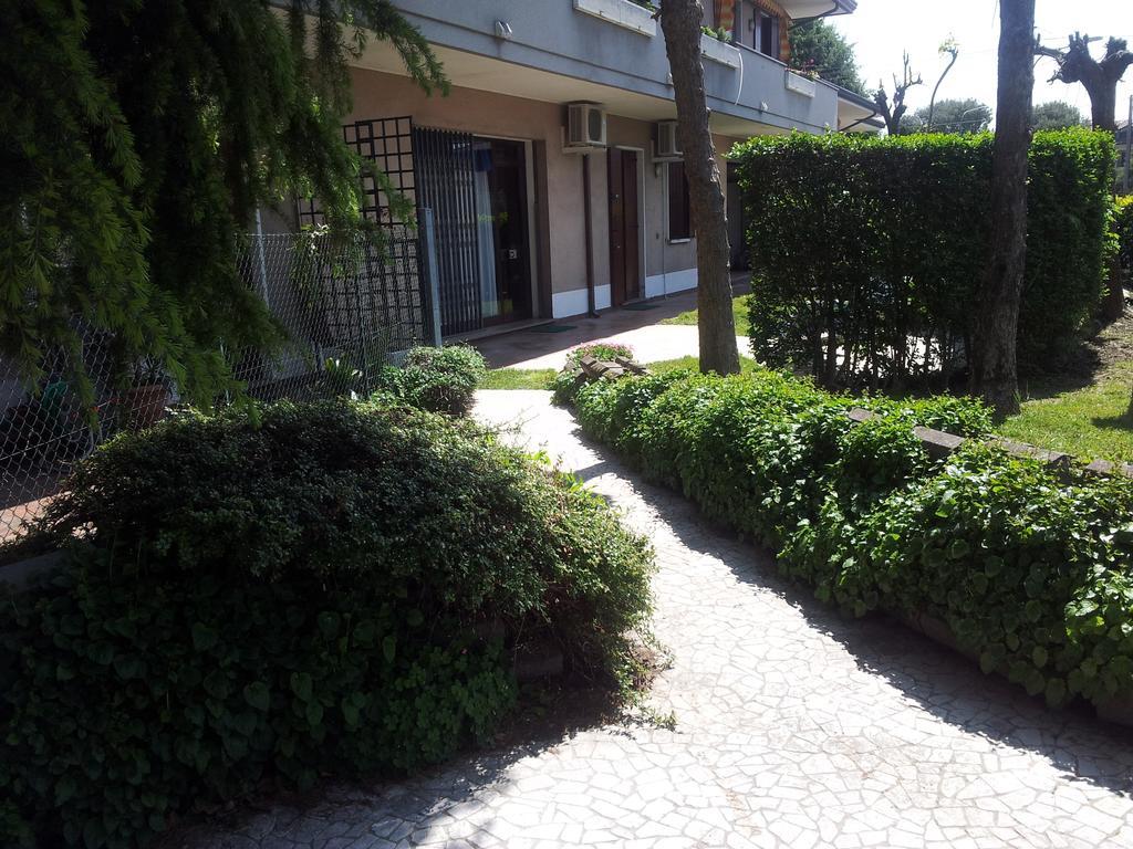 B&B Il Centralino Legnaro Exterior foto